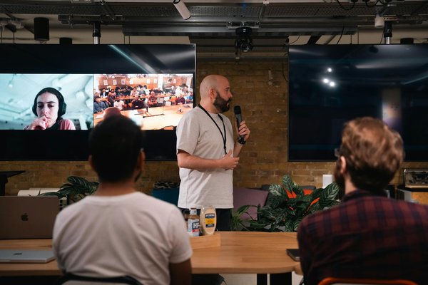 L'Impact de la Réalité Virtuelle sur le E-commerce