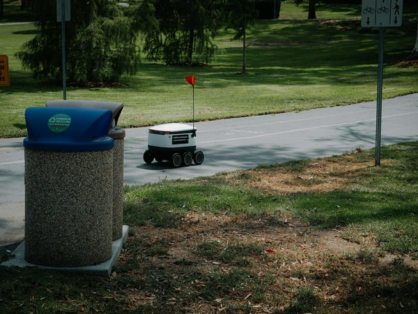 Comment les entreprises de services de santé peuvent-elles utiliser les vidéos explicatives pour éduquer leurs clients?